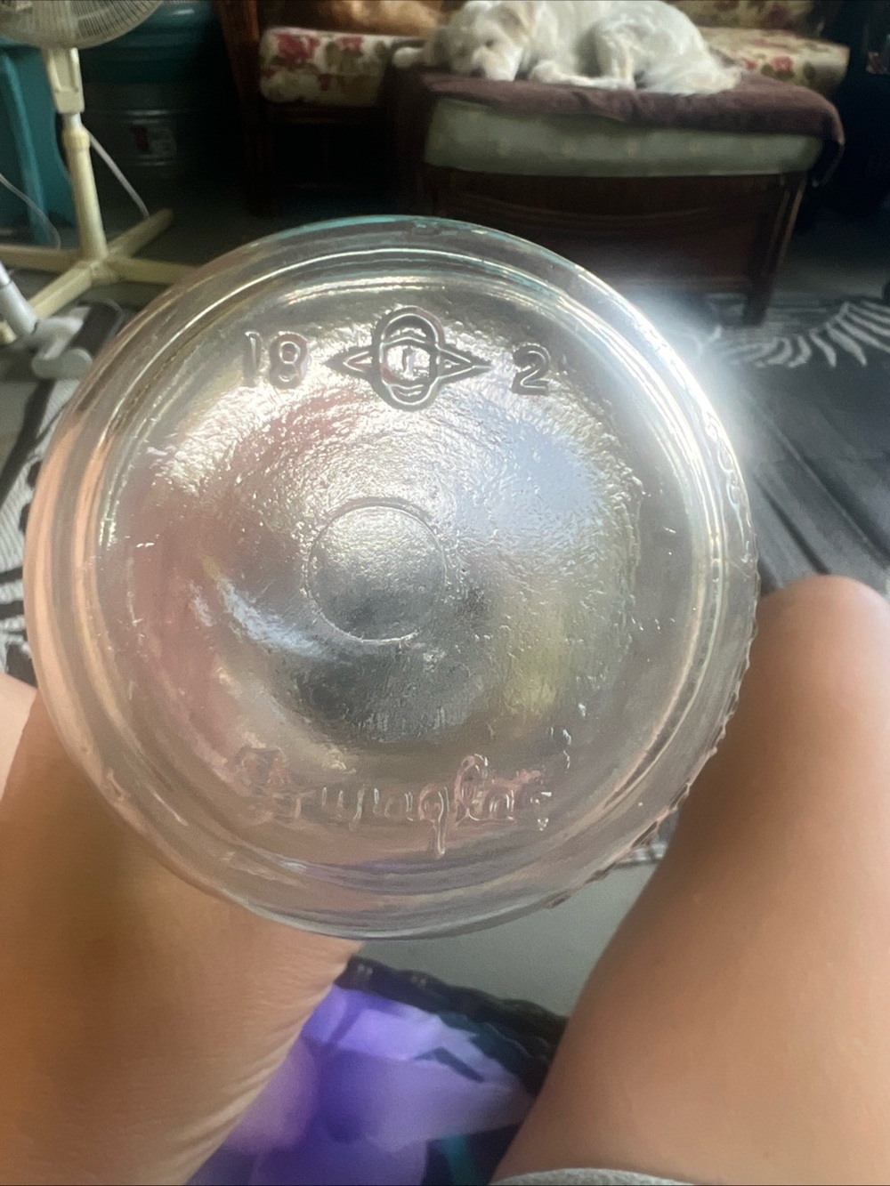Vintage Clear Glass 1-Quart Milk Bottle – Owens-Illinois Duraglas Base Markings